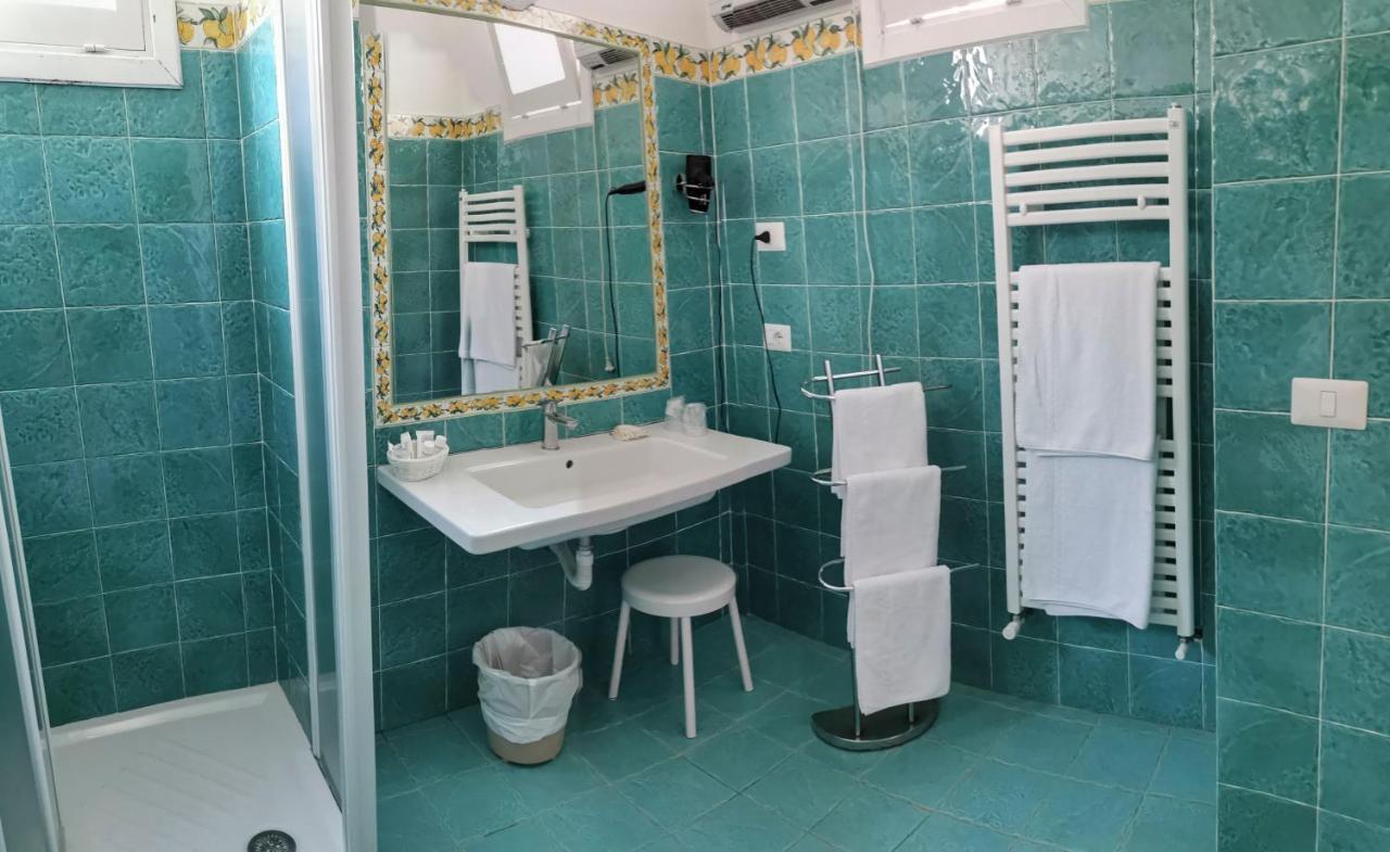 Hotel Dimora Fornillo Positano Eksteriør billede
